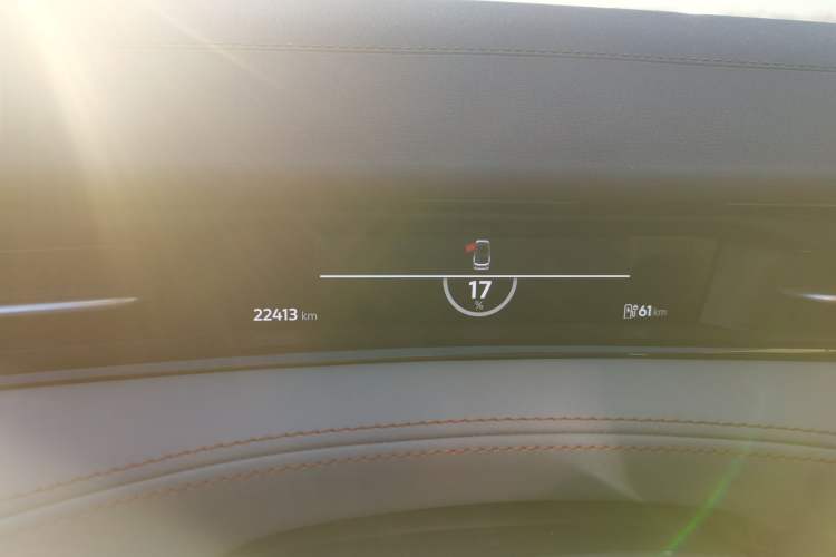 Used Volkswagen ID.7 VIZZION 2024 AIR model Instrument Cluster