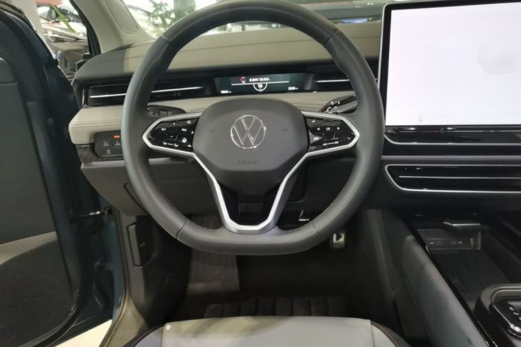 Used Volkswagen ID.7 VIZZION 2024 AIR model Steering Wheel