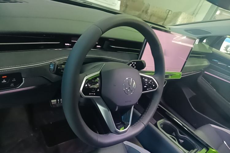 Used Volkswagen ID.7 VIZZION 2024 PRO Model Steering Wheel
