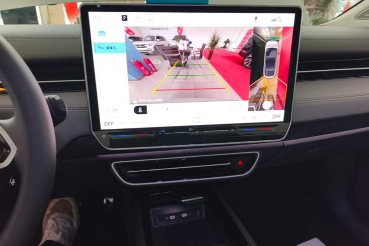 Used Volkswagen ID.7 VIZZION 2024 AIR model Audio And AC Panel