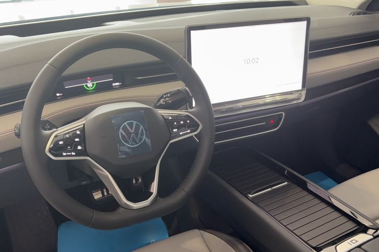Used Volkswagen ID.7 VIZZION 2024 AIR model Audio And AC Panel