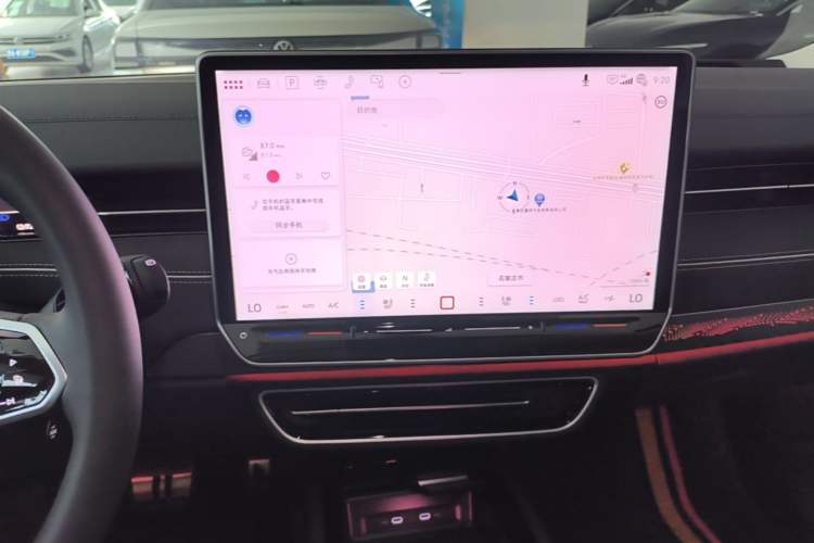 Used Volkswagen ID.7 VIZZION 2024 PRO Model Audio And AC Panel