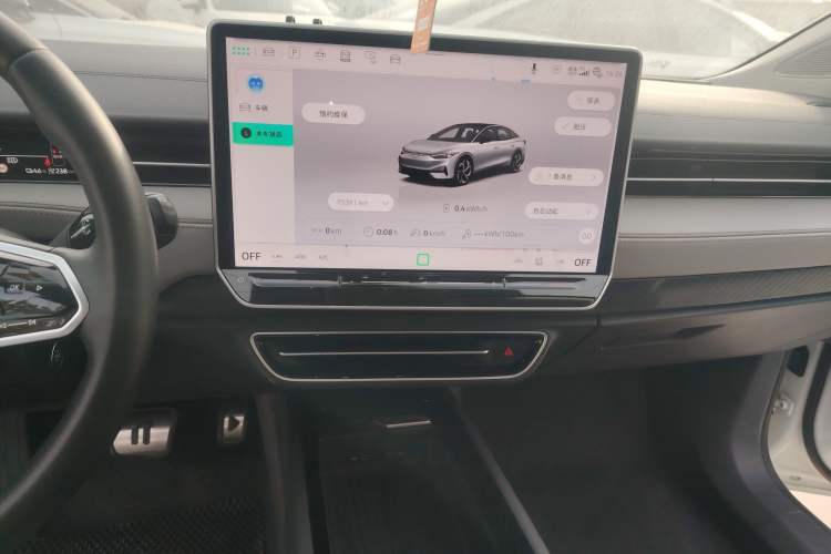 Used Volkswagen ID.7 VIZZION 2024 AIR model Audio And AC Panel