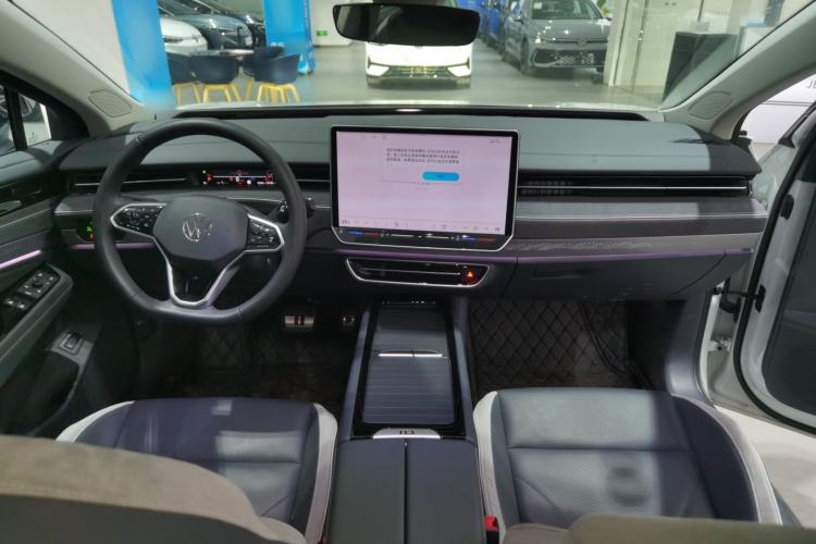 Used Volkswagen ID.7 VIZZION 2024 PRO Model Center Console
