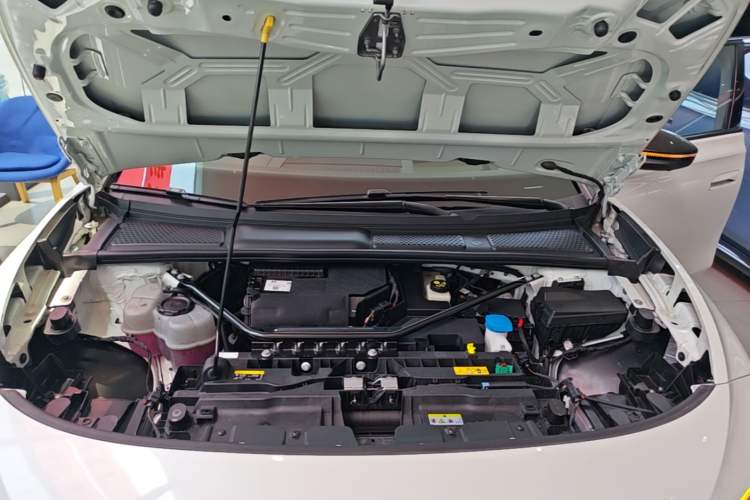 Used Volkswagen ID.7 VIZZION 2024 PRO Model Engine Bay