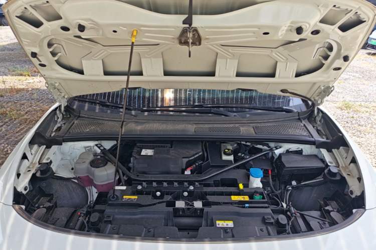 Used Volkswagen ID.7 VIZZION 2024 AIR model Engine Bay