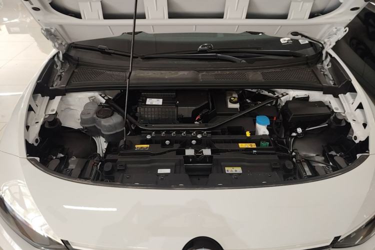 Used Volkswagen ID.7 VIZZION 2024 AIR model Engine Bay
