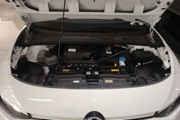Used Volkswagen ID.7 VIZZION 2024 AIR model Engine Bay