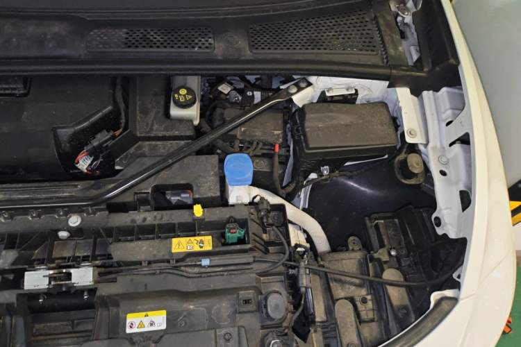 Used Volkswagen ID.7 VIZZION 2024 PRO Model Engine Bay Left
