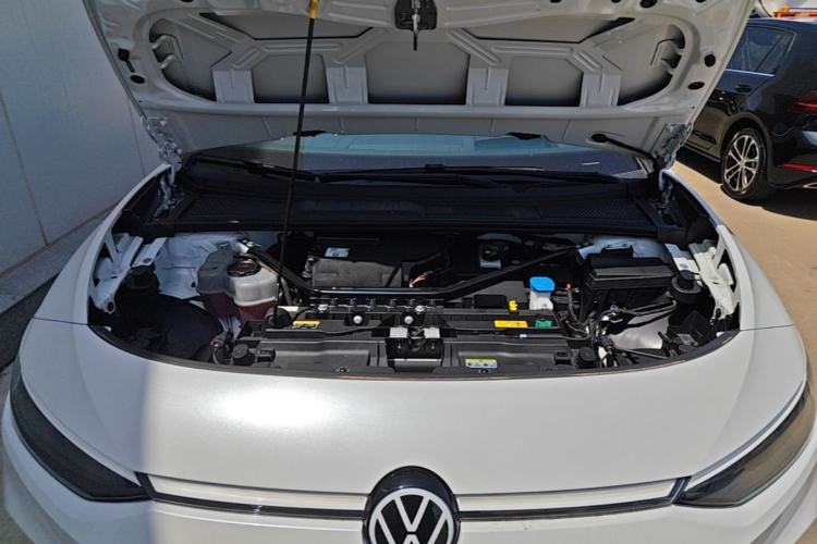Used Volkswagen ID.7 VIZZION 2024 PRO Model Engine Bay