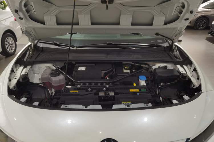 Used Volkswagen ID.7 VIZZION 2024 PRO Model Engine Bay