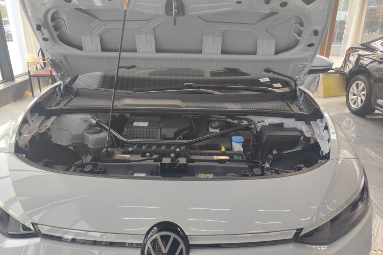 Used Volkswagen ID.7 VIZZION 2024 AIR model Engine Bay
