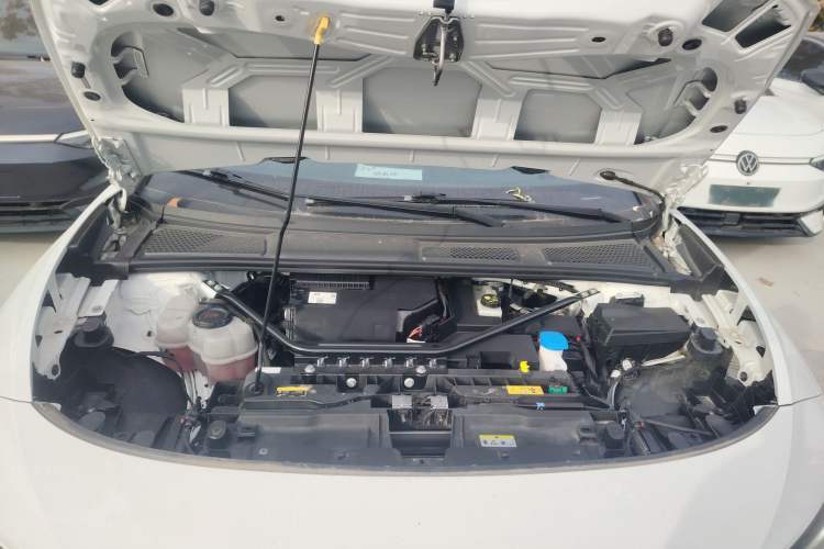 Used Volkswagen ID.7 VIZZION 2024 AIR model Engine Bay