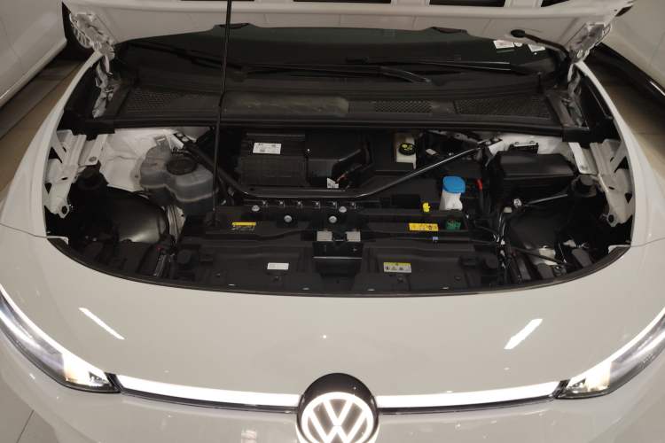 Used Volkswagen ID.7 VIZZION 2024 AIR model Engine Bay
