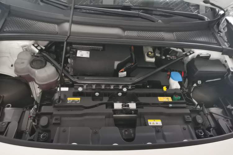 Used Volkswagen ID.7 VIZZION 2024 AIR model Engine Bay