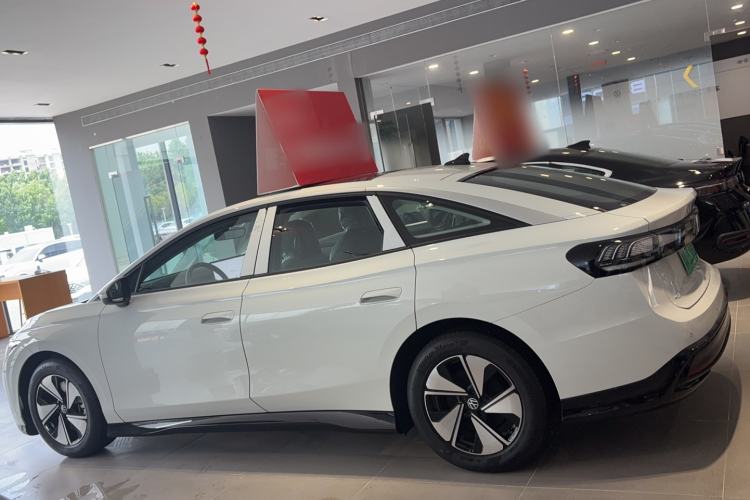 Used Volkswagen ID.7 VIZZION 2024 AIR model Exterior 2