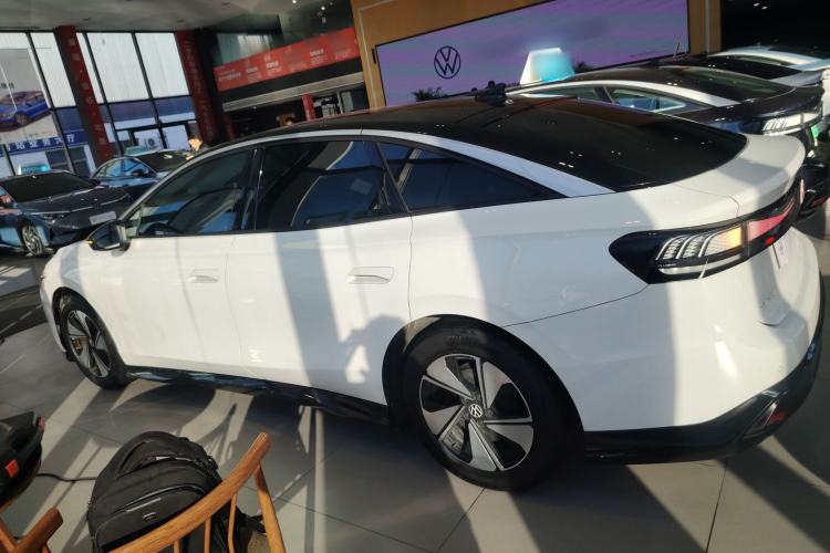 Used Volkswagen ID.7 VIZZION 2024 AIR model Exterior 3