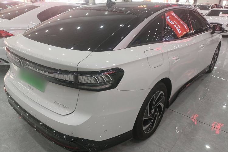 Used Volkswagen ID.7 VIZZION 2024 PRO Model Exterior 3