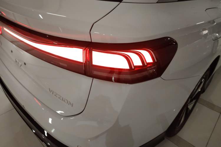Used Volkswagen ID.7 VIZZION 2024 AIR model Exterior 3