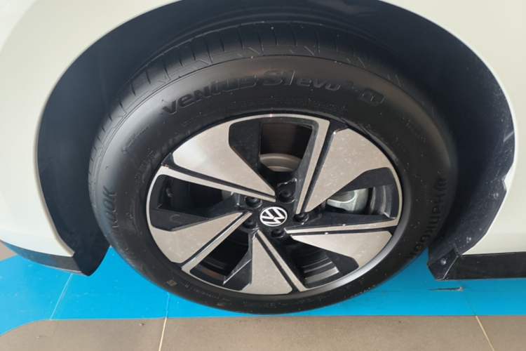 Used Volkswagen ID.7 VIZZION 2024 AIR model Exterior 4
