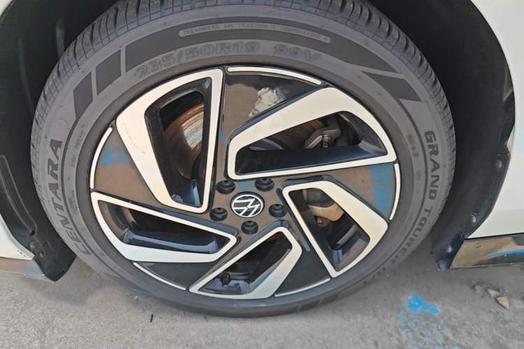 Used Volkswagen ID.7 VIZZION 2024 First Edition Exterior 4