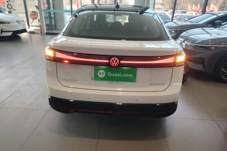 Used Volkswagen ID.7 VIZZION 2024 AIR model Exterior 4