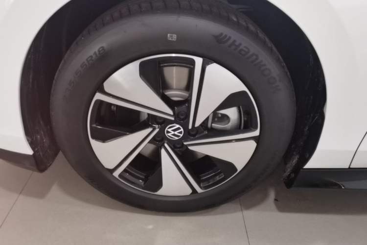 Used Volkswagen ID.7 VIZZION 2024 AIR model Exterior 4