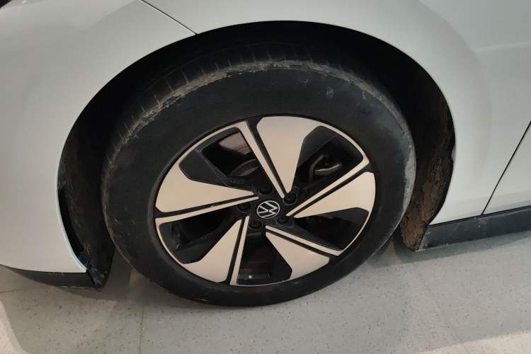 Used Volkswagen ID.7 VIZZION 2024 AIR model Exterior 4