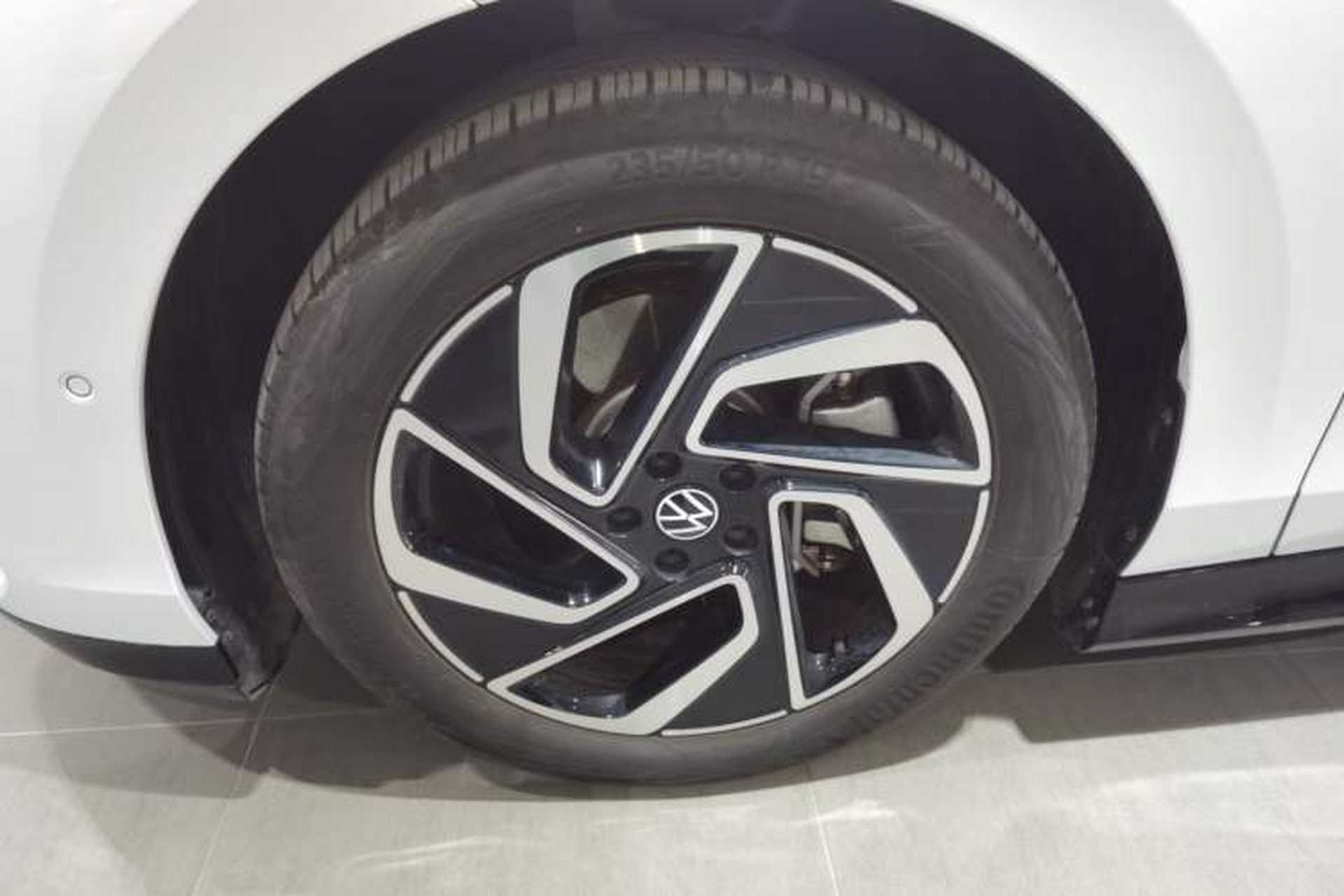 Used Volkswagen ID.7 VIZZION 2024 PRO Model Exterior 4