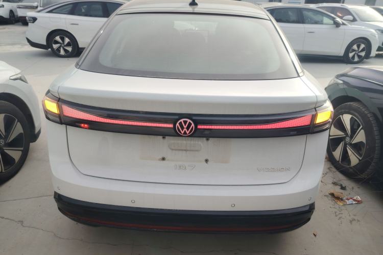 Used Volkswagen ID.7 VIZZION 2024 AIR model Exterior 4