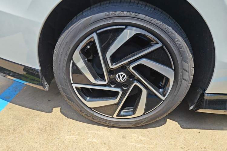 Used Volkswagen ID.7 VIZZION 2024 First Edition Exterior 5