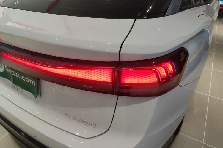 Used Volkswagen ID.7 VIZZION 2024 AIR model Exterior 6
