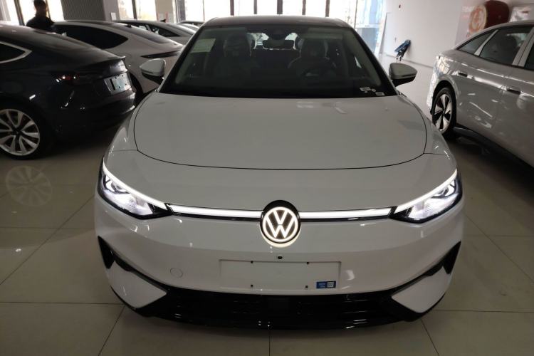 Used Volkswagen ID.7 VIZZION 2024 AIR model Front