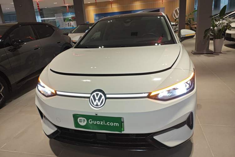 Used Volkswagen ID.7 VIZZION 2024 AIR model Front