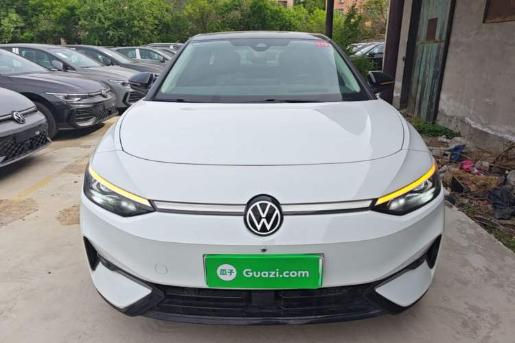 Used Volkswagen ID.7 VIZZION 2024 AIR model Front