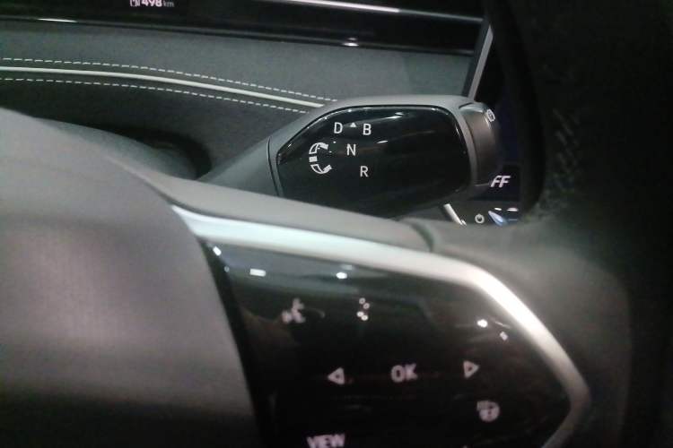 Used Volkswagen ID.7 VIZZION 2024 PRO Model Gear Lever