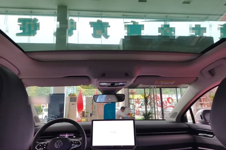 Used Volkswagen ID.7 VIZZION 2024 AIR model Headliner