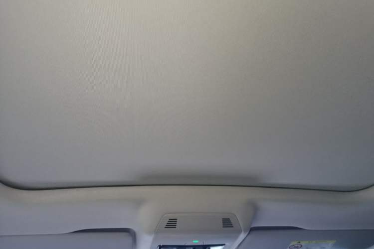 Used Volkswagen ID.7 VIZZION 2024 AIR model Headliner