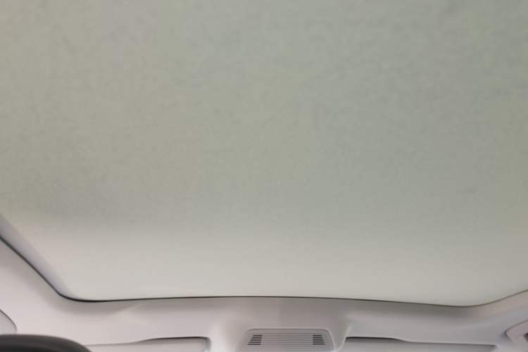 Used Volkswagen ID.7 VIZZION 2024 AIR model Headliner