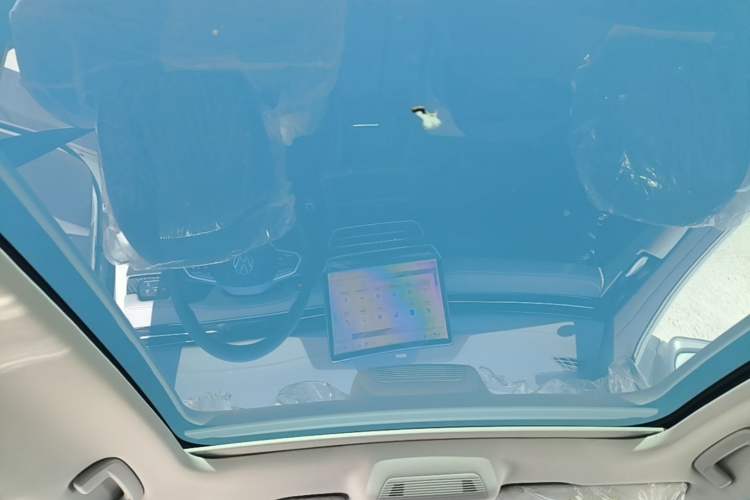 Used Volkswagen ID.7 VIZZION 2024 AIR model Headliner