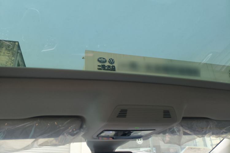 Used Volkswagen ID.7 VIZZION 2024 AIR model Headliner