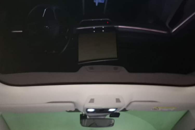 Used Volkswagen ID.7 VIZZION 2024 First Edition Headliner