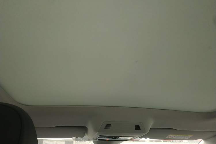 Used Volkswagen ID.7 VIZZION 2024 First Edition Headliner