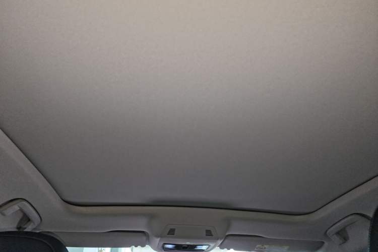 Used Volkswagen ID.7 VIZZION 2024 AIR model Headliner