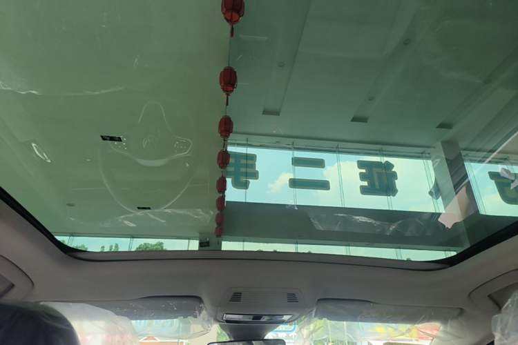 Used Volkswagen ID.7 VIZZION 2024 AIR model Headliner