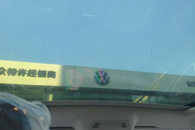 Used Volkswagen ID.7 VIZZION 2024 AIR model Headliner