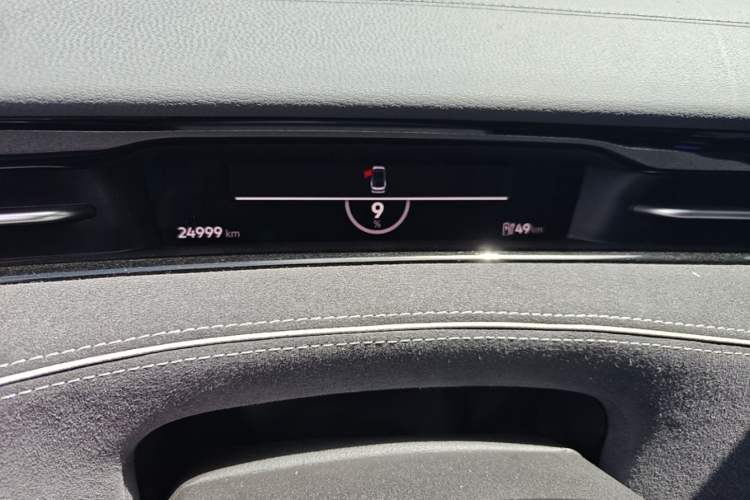 Used Volkswagen ID.7 VIZZION 2024 First Edition Instrument Cluster