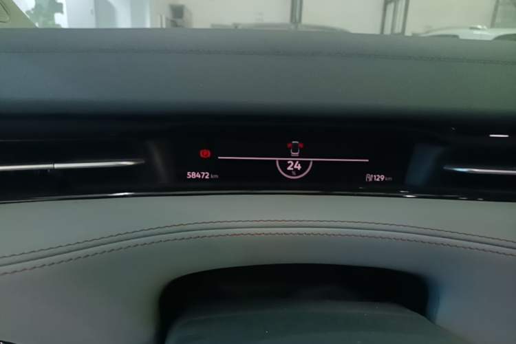 Used Volkswagen ID.7 VIZZION 2024 AIR model Instrument Cluster
