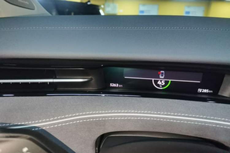 Used Volkswagen ID.7 VIZZION 2024 PRO Model Instrument Cluster