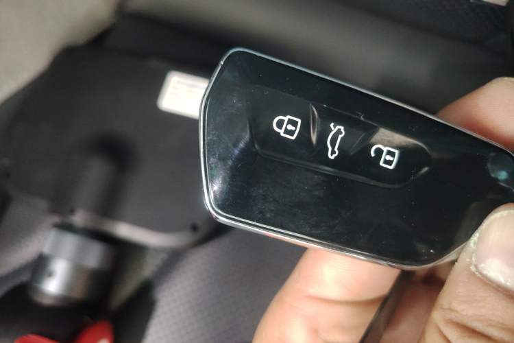 Used Volkswagen ID.7 VIZZION 2024 AIR model Interior 1